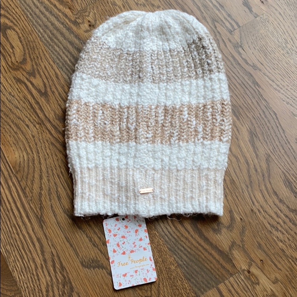 NWT Free People Beanie